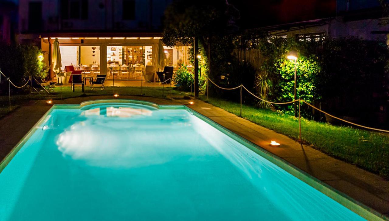 Hotel Sette Archi Bocca di Magra Exterior photo