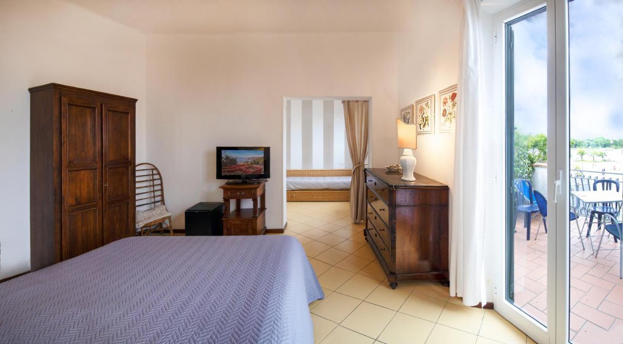 Hotel Sette Archi Bocca di Magra Exterior photo