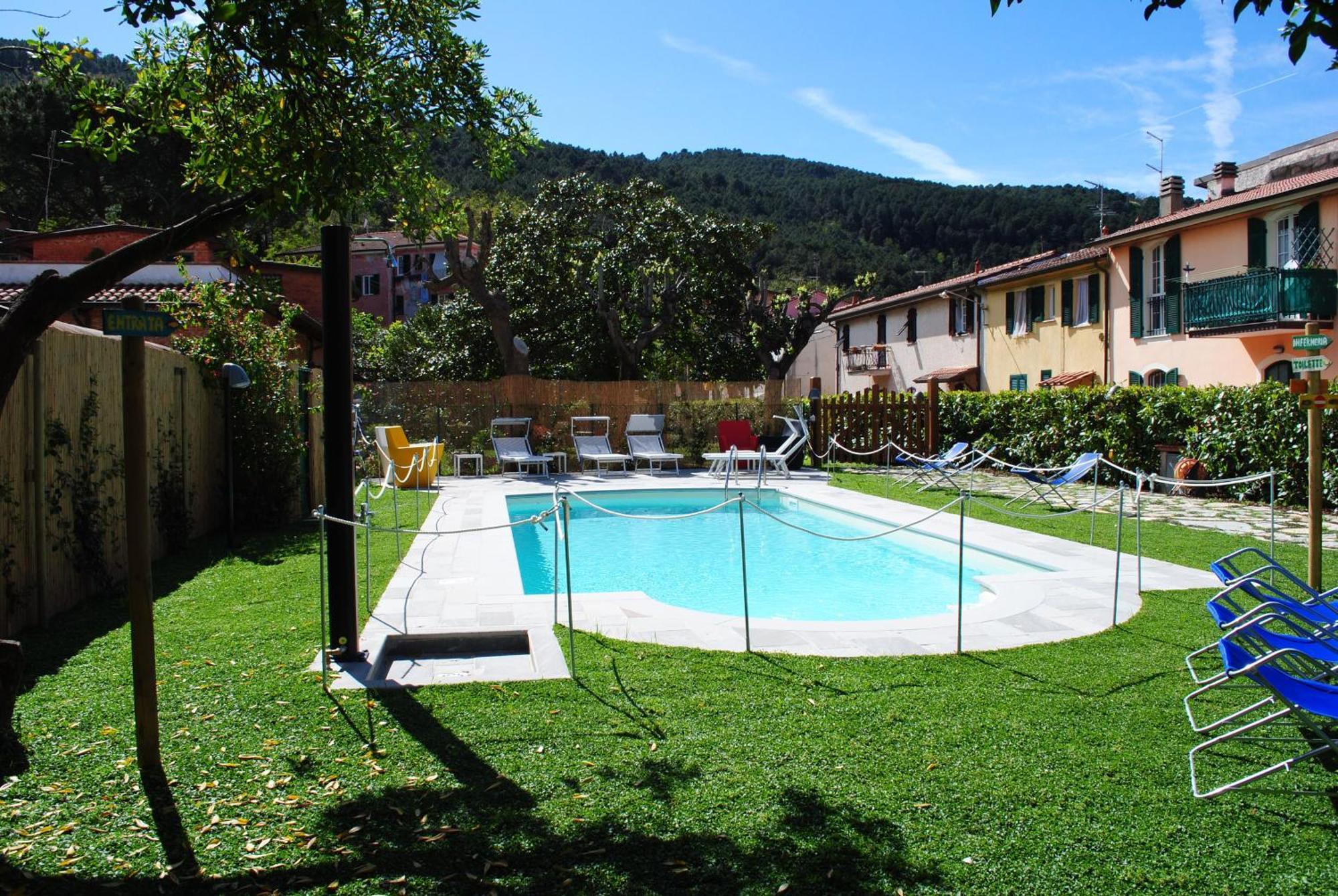 Hotel Sette Archi Bocca di Magra Exterior photo